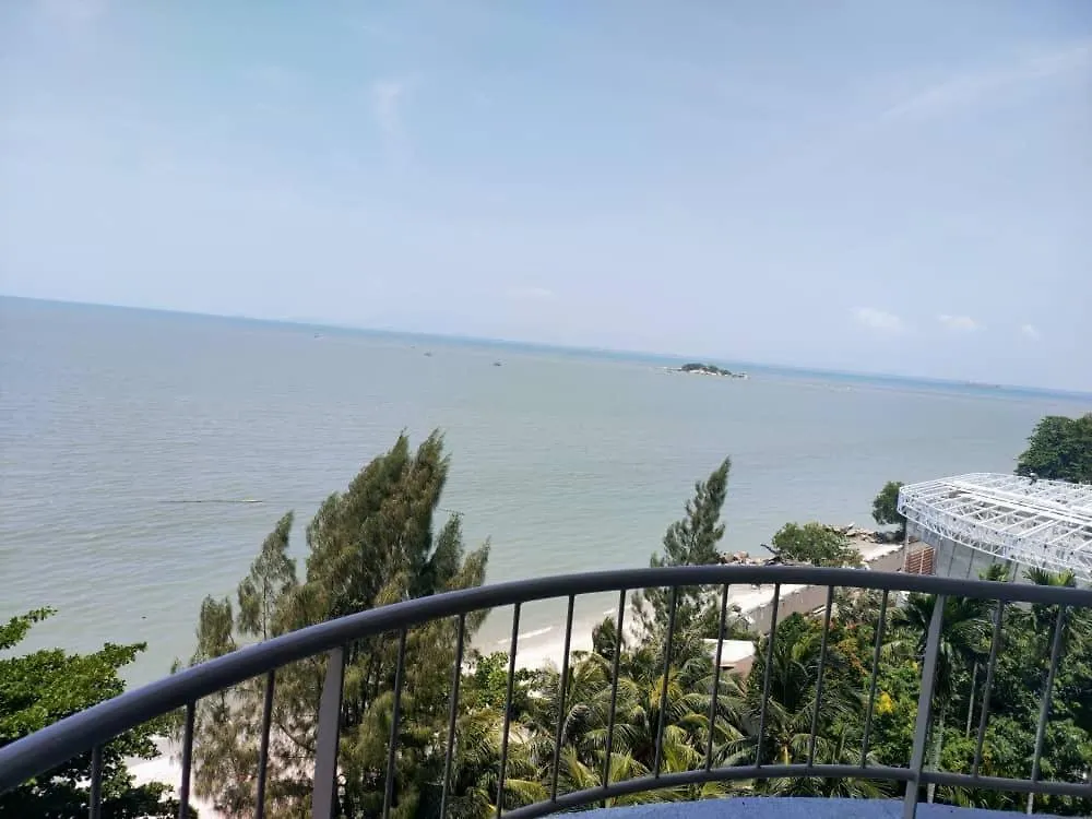 Chloe Seaview Homestay تانجونغ بونغاه